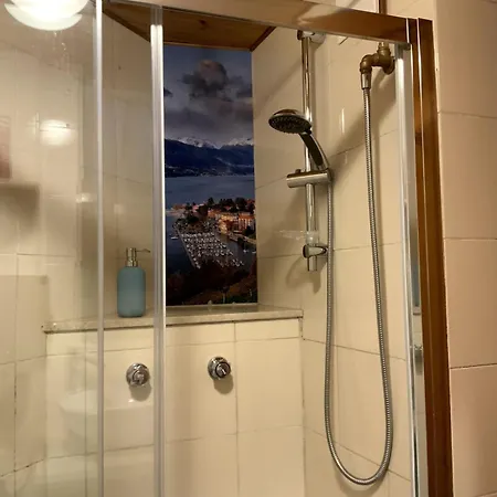 - With Private Garden And Garage בלאנו