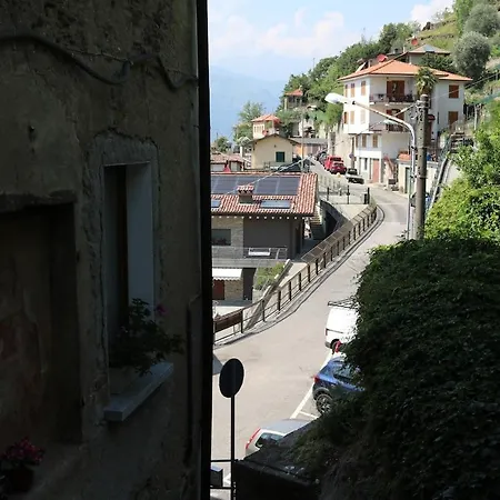 Nyaraló - With Private Garden And Garage