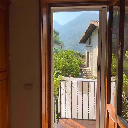 Holiday home - With Private Garden And Garage *