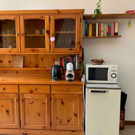 - With Private Garden And Garage Σπίτι διακοπών