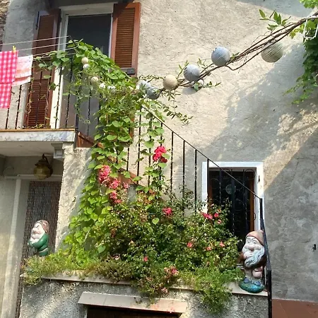 - With Private Garden And Garage Holiday home Bellano